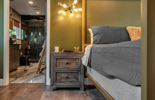 Sinatra Fun 5BD Home Huge Pool Game Room - Foto 8