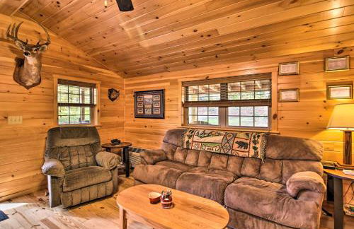 Hooah Cabin Retreat with Grill and Step-Free Access - Foto 4