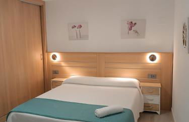 Apartamentos turisticos Ávila Puerta del Puente 1-3 - Foto 12