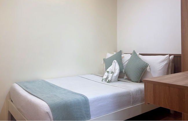 Maple Residences - Photo 5