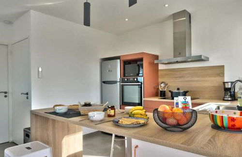 Villa ELISA Piscine Intérieure partagée chauffée à 29 degrés à 100m de la plage - Foto 20