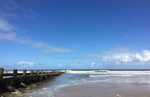 Chez Marguerite Shepherd's Hut with Private Sauna, Outside Bath - Photo 21