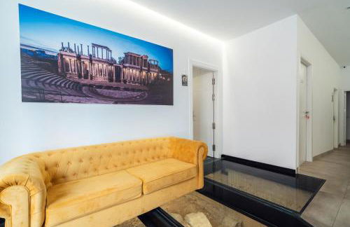 CMDreams Gold- Apartamentos turísticos con ruinas romanas en el centro de Mérida - Photo 66