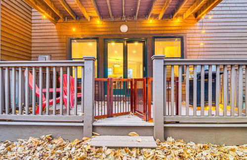 Ski-InandSki-Out Condo at Pleasant Mountain! - Photo 24