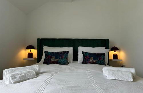 Clock Tower Apartment No4 - Photo 5