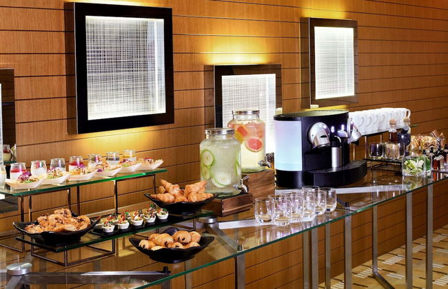 Adagio Premium Dubai Al Barsha - Photo 66