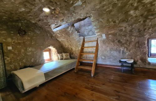 Pyrgos 1869 with Private Pool - Foto 28