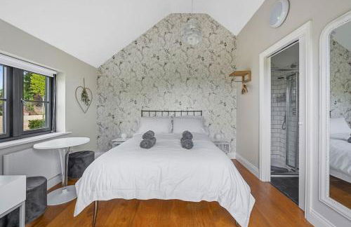 The Hare's Field, Wethersfield - Foto 15