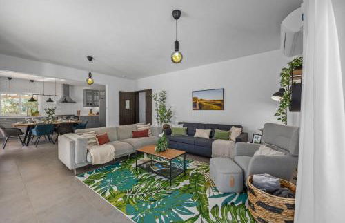 Stunning Countryside Villa w Private Garden & Pool - Foto 18