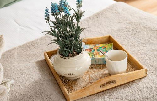 Meadow Cottage - Secluded Woodland Cottage with Private Hot Tub - Photo 14