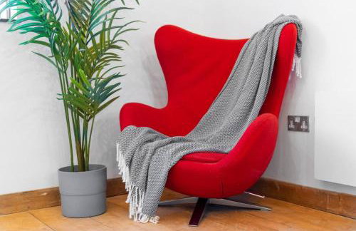 Spacious Loft Style Apartment - Near City Centre - Smart TV- WIFI - Parking - 3NT - Foto 11