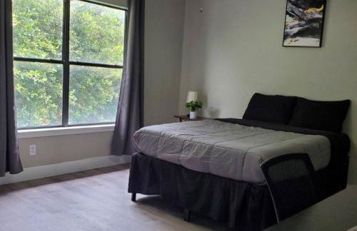 Homey 4BR Home in Converse Near Airforce Base - Foto 7