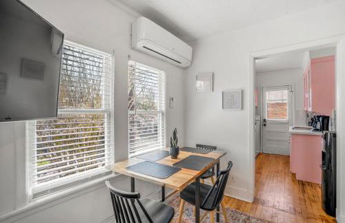 Historic Heights Boss Babe Bungalow - Foto 2