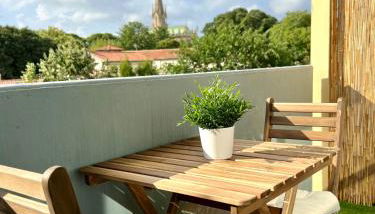 Studio Beaux Arts - *Proche centre *Clim *Balcon - Foto 3