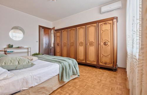 La Stellata by Apartments To Art - Photo 27