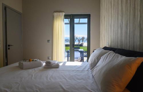 Petousis Villas - Photo 5