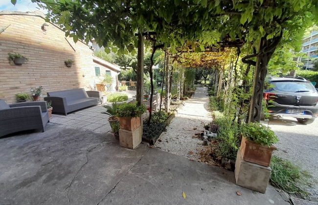 Perusia home - Photo 16