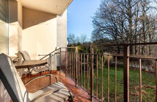 Apartament w Gdyni z Ogródkiem i 2 Sypialniami by Noclegi Renters - Foto 6