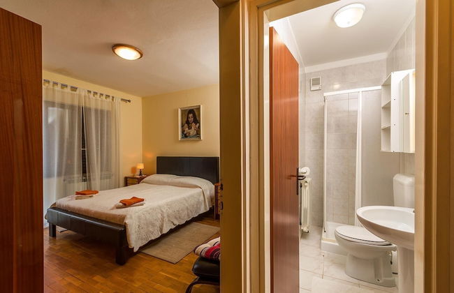 Apartment 1202 - Photo 9