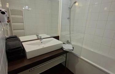 Fully equipped Poussin 12 cottage - Foto 9