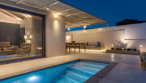 Salty Angel Sea Front Villa - Foto 2