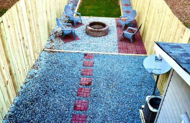 Luxury Townhome Jacksonville, NC - Foto 35