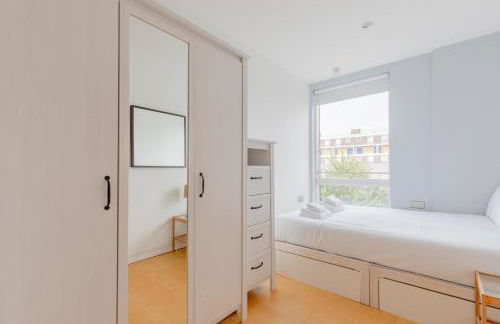3BD Canalside Flat in De Beauvoir Town - Foto 45