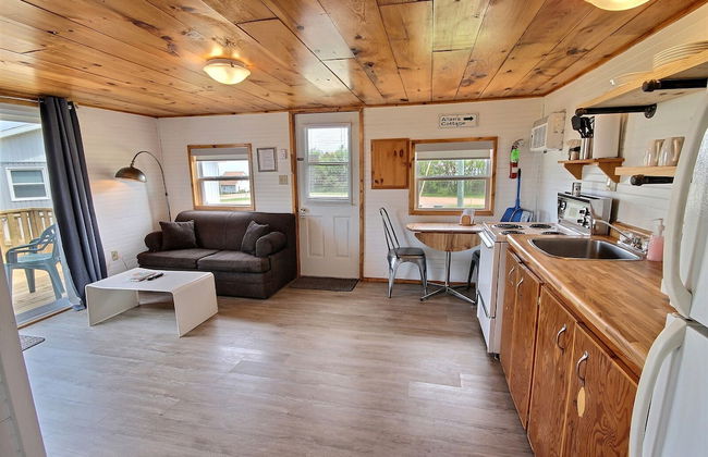 Cavendish Bosom Buddies Cottage Resort - Photo 25