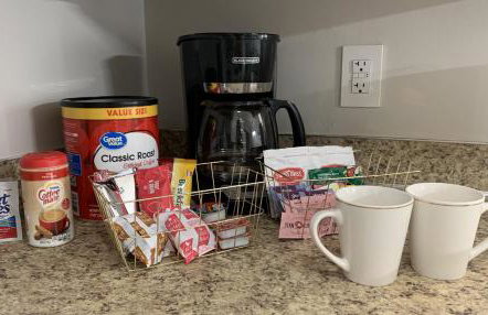 Hidden Gem! Spacious, Private, and Convenient Units Off River Road in Puyallup - Foto 63