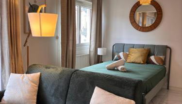 L'escale direct access to train station ideal location - Photo 5