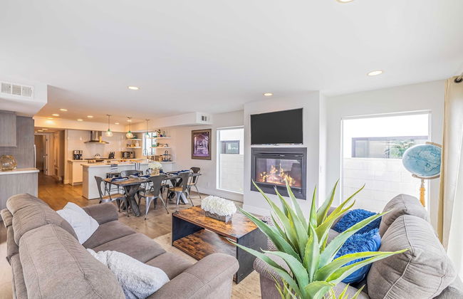 Private Rooftop + Steps to the Beach Chic Design Seaside Style by Avantstay - Foto 23