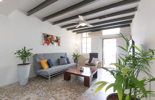 Gorgeous Apt in Neve Tzedek with Parking - Foto 17