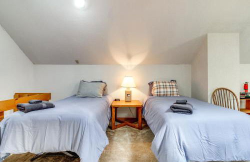 3 min to Mt Snow with FREE Shuttle! Family-Size fun, Wood fireplace, 2 living rooms, Arcades - Foto 14