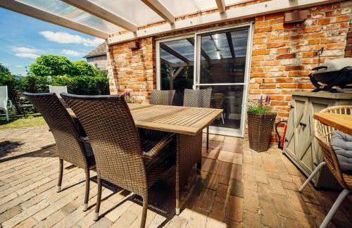 Altes Gewölbe mit Sauna und Whirlpool im Außenbereich - Foto 18