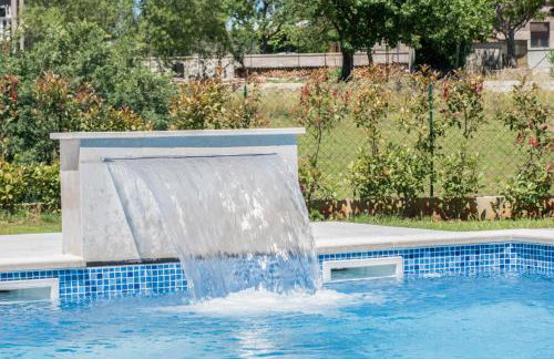 Villa Vala with a large yard near Pula - by Istrabook - Foto 4