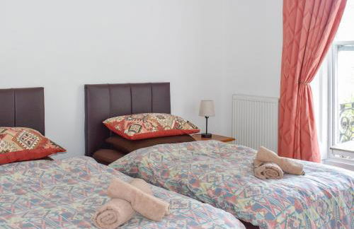 Solent Charm - Photo 8