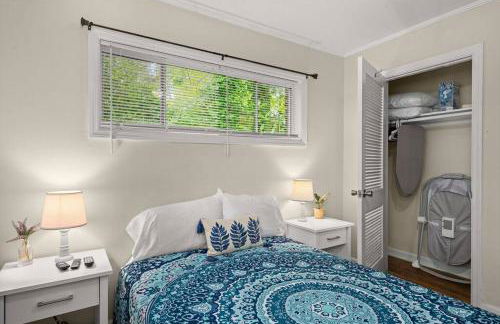 Cozy Home Across from Base, Close to Airport & Beaches - Photo 25