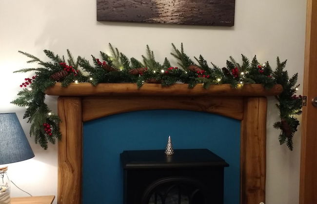 Coach House Bungalow - Photo 5