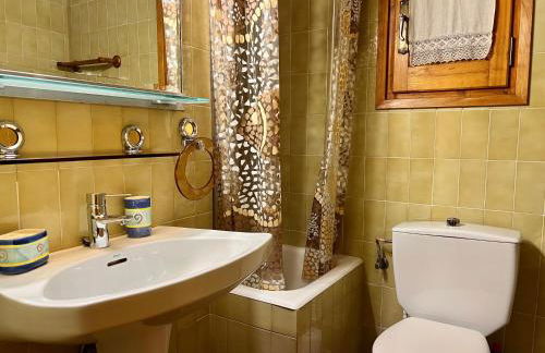 Piso Puigcerda vistas y piscina - Foto 11