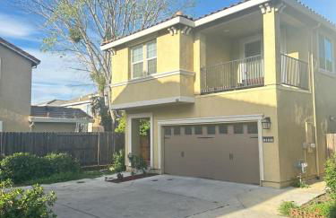 Charming 3Bed 3Bath at the Heart of Sacramento - Foto 2