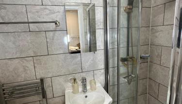 Two Bedrooms Bungalow Garden Lodge - Foto 2