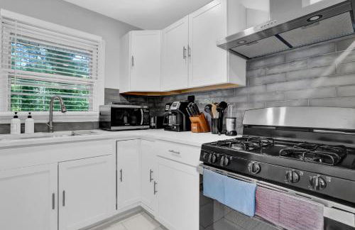 Cozy Home In Forest Park, GA - Foto 9