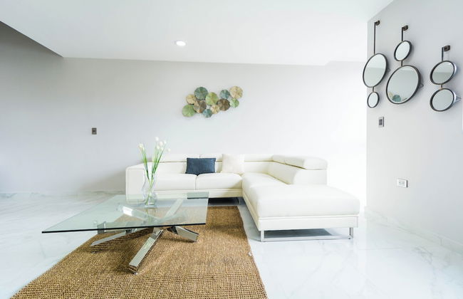 Palmarena Rooms and Residences - Long Stay Comfort with Parking, Sauna, Gym and Pool (Steps from 5th Avenue) - Foto 21