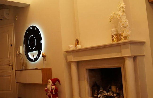 Daphne Luxury Apartment - Photo 21