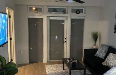 Deep Ellum Lux - Photo 1