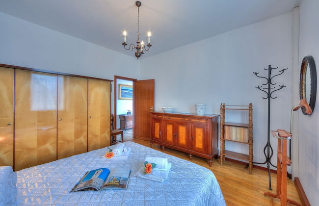 Sunrise On The Garda Lake - Photo 15