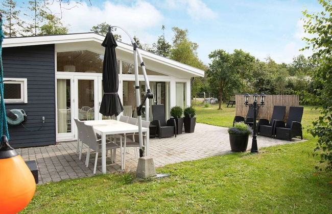 6 Person Holiday Home in Hojby - Photo 17