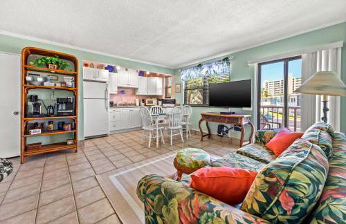 Majestic Beach Condo in Beachfront Resort in St Pete Beach - Foto 4