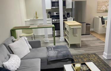 Cozy lower-level apartment - Foto 8