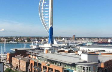 Gunwharf Quays Harbour Apartments - Foto 1